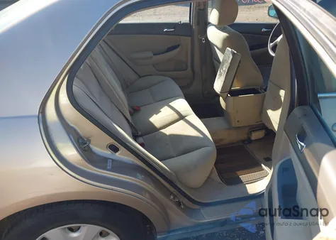 2004 Honda Accord 2.4 Lx from USA, damaged, VIN 1HGCM563X4A114573